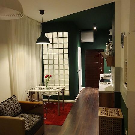 Studio Apartment "Savski Trg" Belgrád Kültér fotó