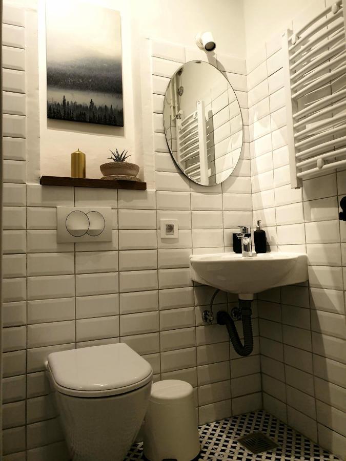 Studio Apartment "Savski Trg" Belgrád Kültér fotó