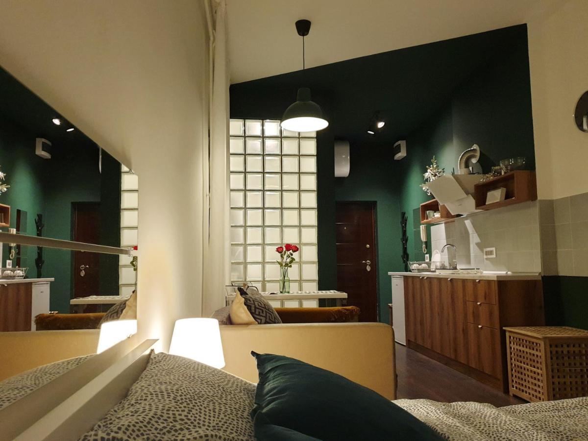 Studio Apartment "Savski Trg" Belgrád Kültér fotó