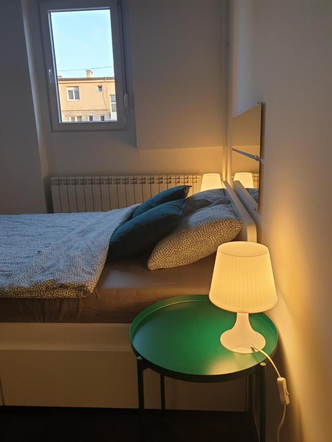 Studio Apartment "Savski Trg" Belgrád Kültér fotó